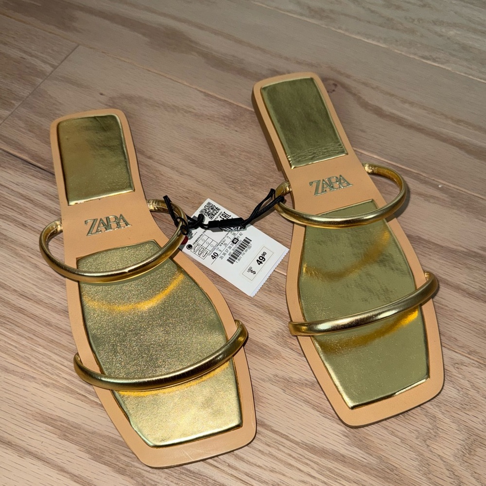 NWT Zara Gold Women's Sandals